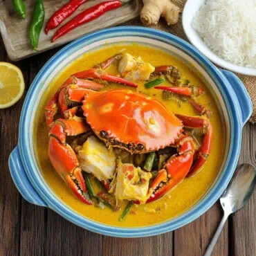 Ginataang Alimasag (Filipino Crab in Coconut Milk)