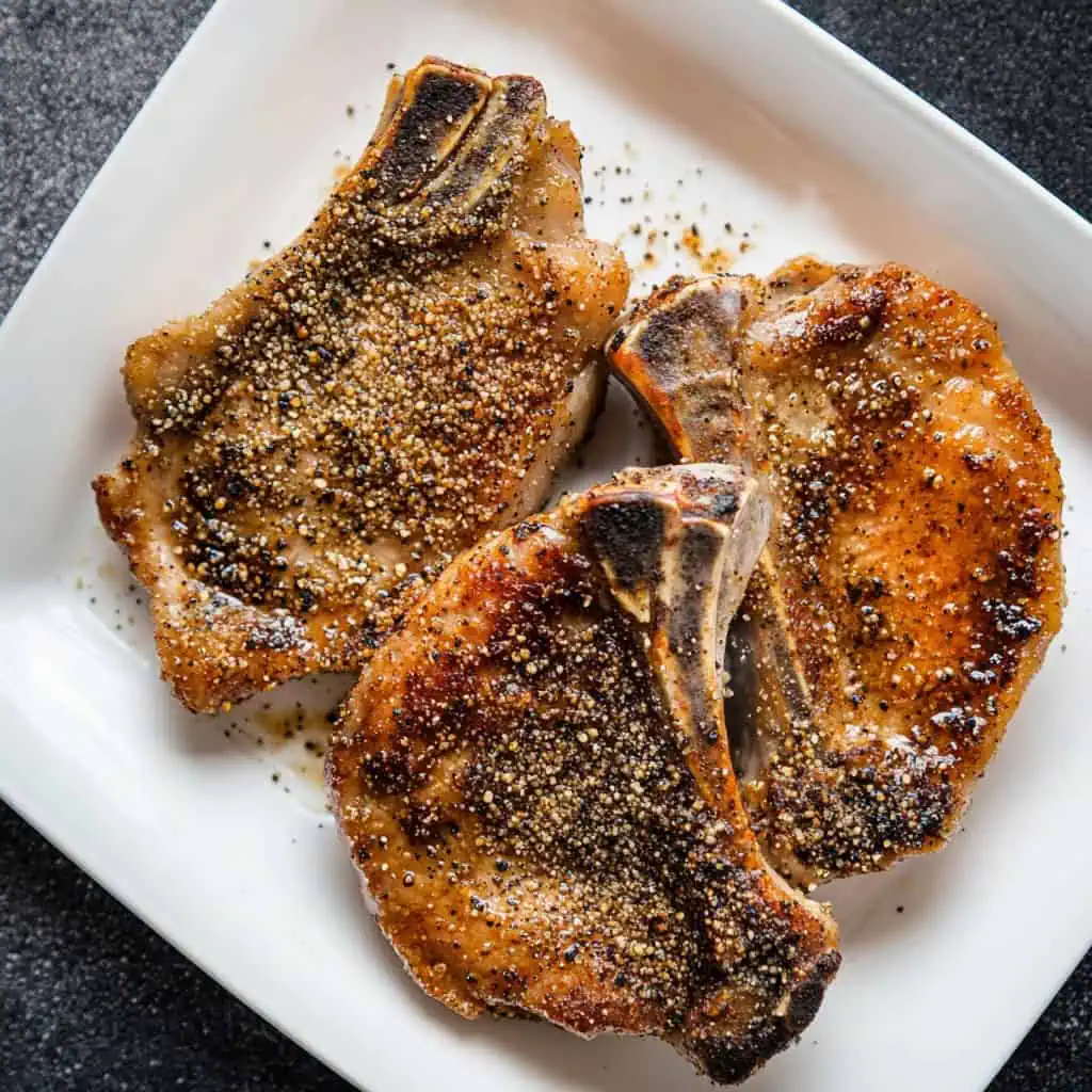 Salt and Pepper Pork Chops (Pritong Porkchop na may Asin at Paminta)