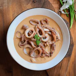 Adobong Pusit sa Gata (Filipino Squid in Spicy Coconut Milk)