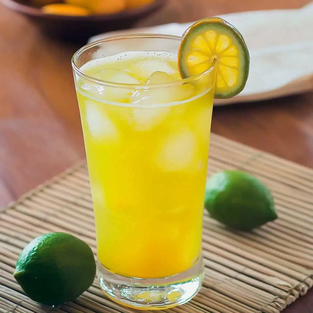 Filipino Calamansi Juice (Kalamansi Juice)