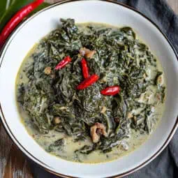 Bicolano Laing (Gabi Leaves in Coconut Milk)