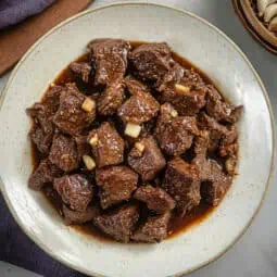 Filipino Beef Salpicao (Ginisang Beef sa Bawang)