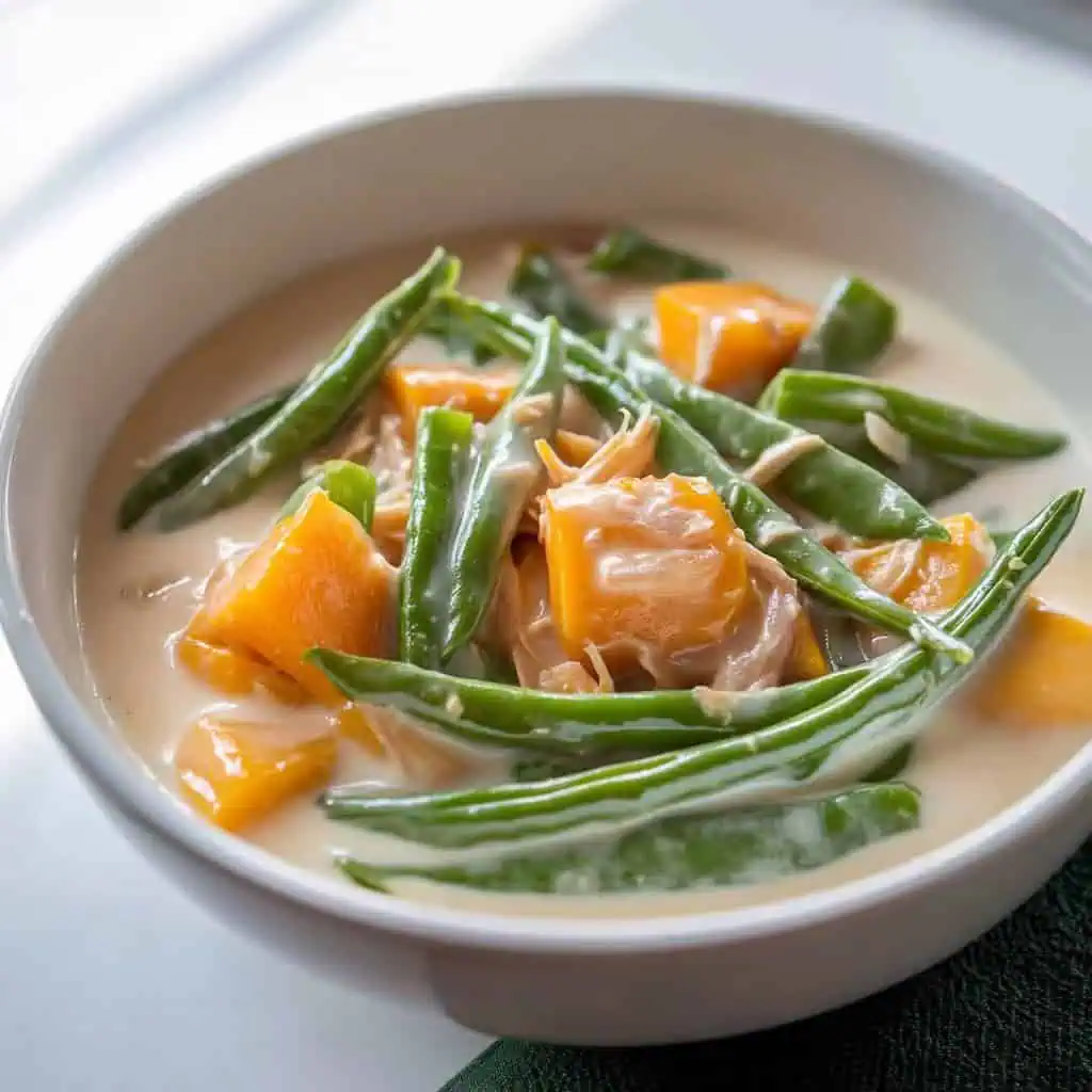 Ginataang Kalabasa at Sitaw (Squash and String Beans in Coconut Milk)