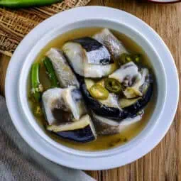 Paksiw na Bangus (Filipino Milkfish in Vinegar Stew)