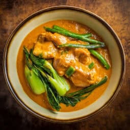 Chicken Kare-Kare (Kare-Kareng Manok)