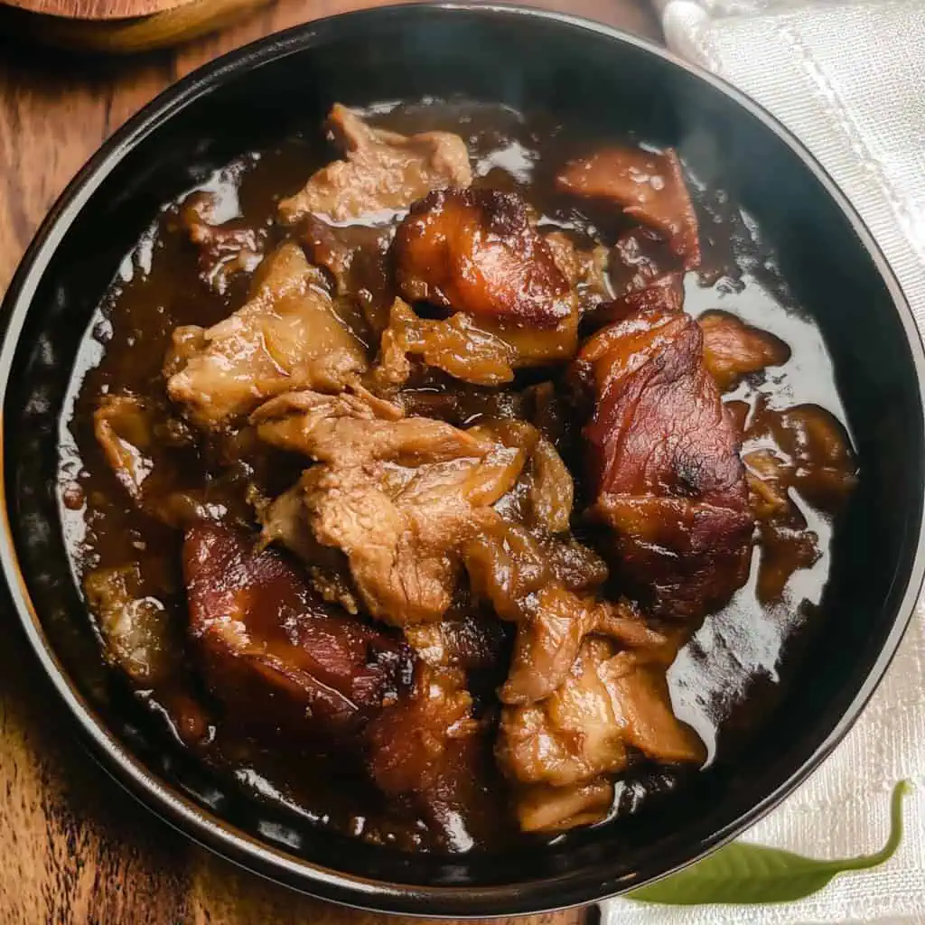 Lechon Paksiw (Filipino Leftover Roast Pork Stew)