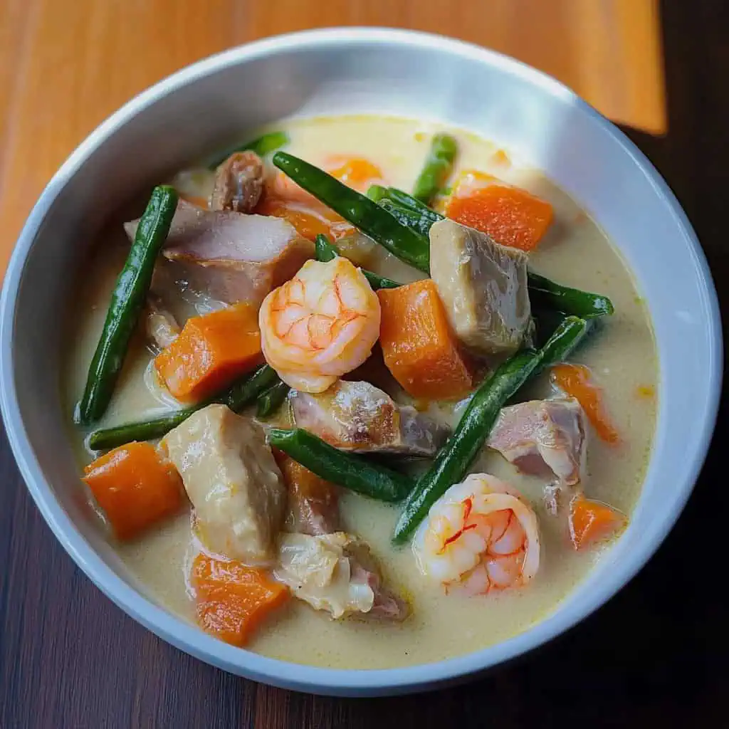 Ginataang Gulay (Filipino Vegetable Stew in Coconut Milk)