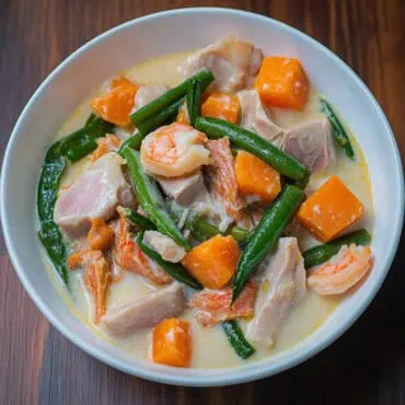 Ginataang Gulay (Filipino Vegetable Stew in Coconut Milk)