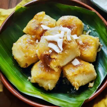 Nilupak na Saging (Filipino Mashed Banana)