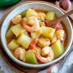 Ginisang Upo at Hipon (Filipino Bottle Gourd and Shrimp Stir-fry)