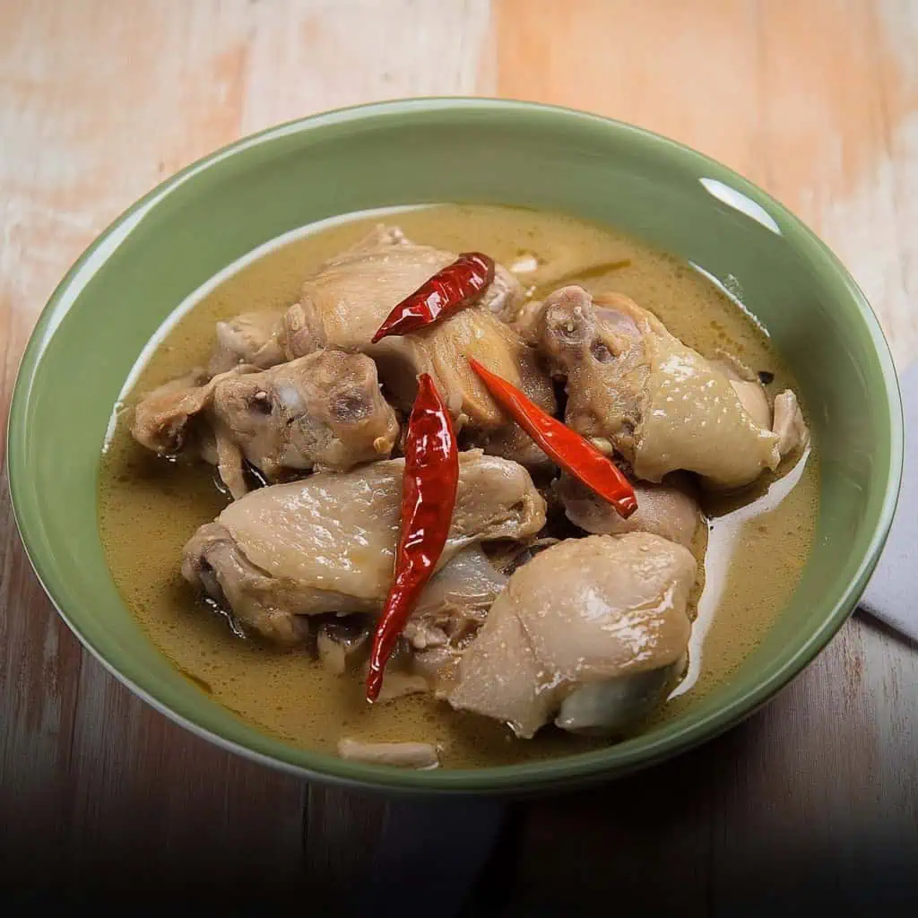  Tinutungang Manok (Authentic Bicolano Smoked Coconut Chicken Stew)
