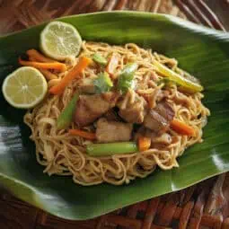 Authentic Pancit Habhab (Lucban-Style Noodles)