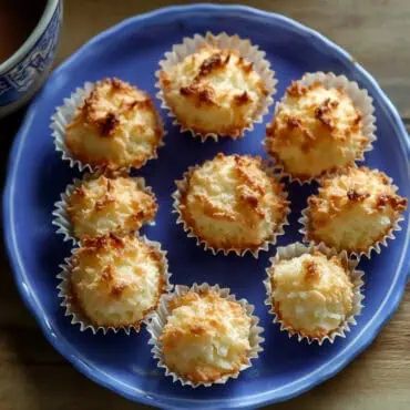 Filipino Coconut Macaroons