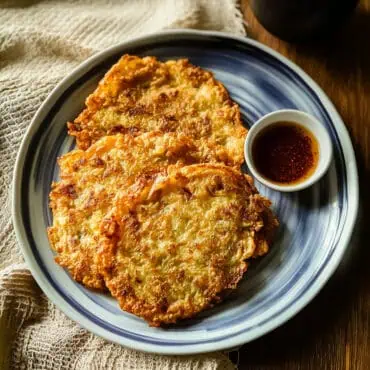 Tortang Dulong (Filipino Silverfish Omelette)