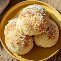 Filipino Cheese Bread