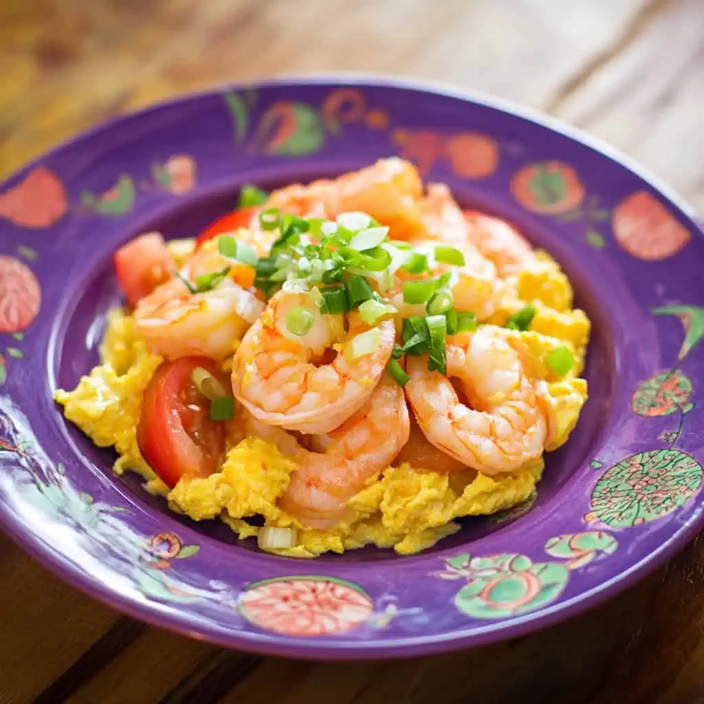 Shrimp Sarciado (Sarsiyadong Hipon) 