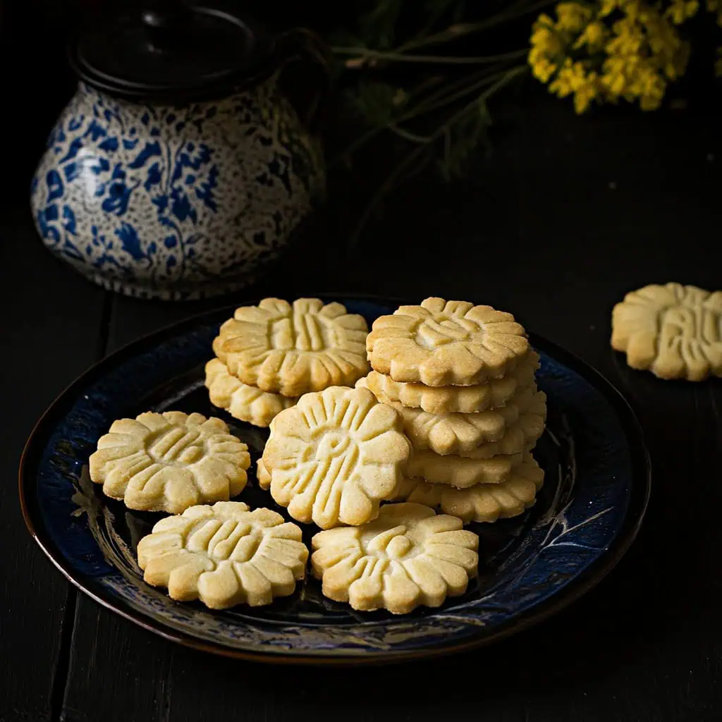 Traditional Filipino Uraro (Arrowroot) Cookies