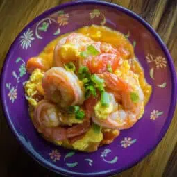 Shrimp Sarciado (Sarsiyadong Hipon)