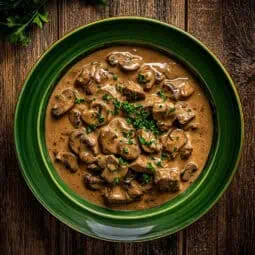 Beef in Creamy Mushroom Sauce