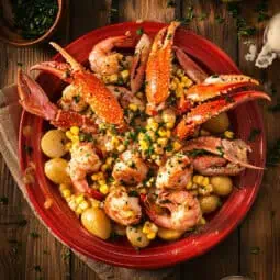 Filipino-Style Seafood Boil (with Cajun Sauce)