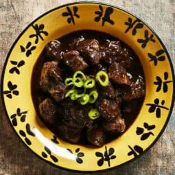 Goldilocks-style Dinuguan
