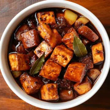 Filipino Tofu Adobo (Adobong Tokwa)