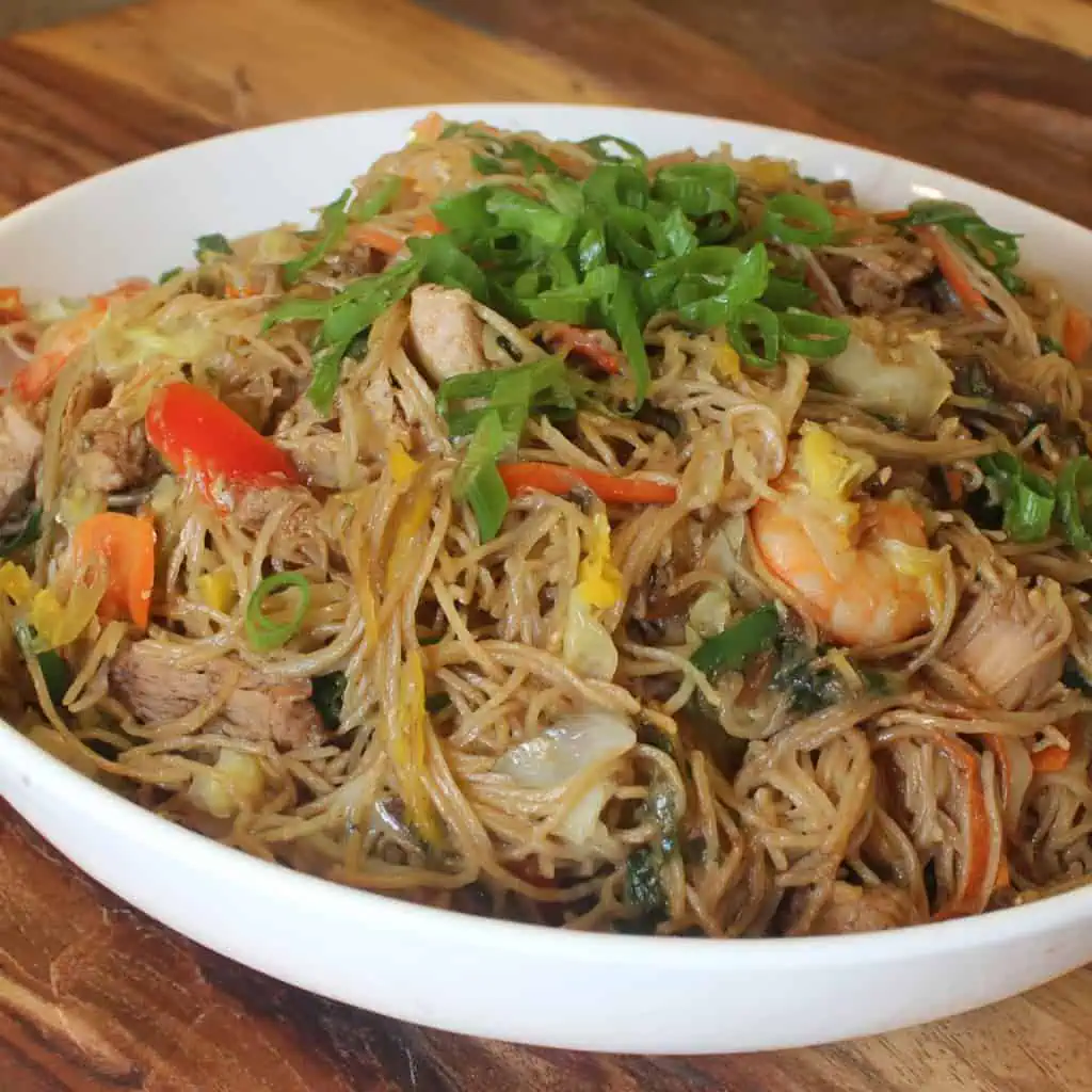 Pancit Bam-i