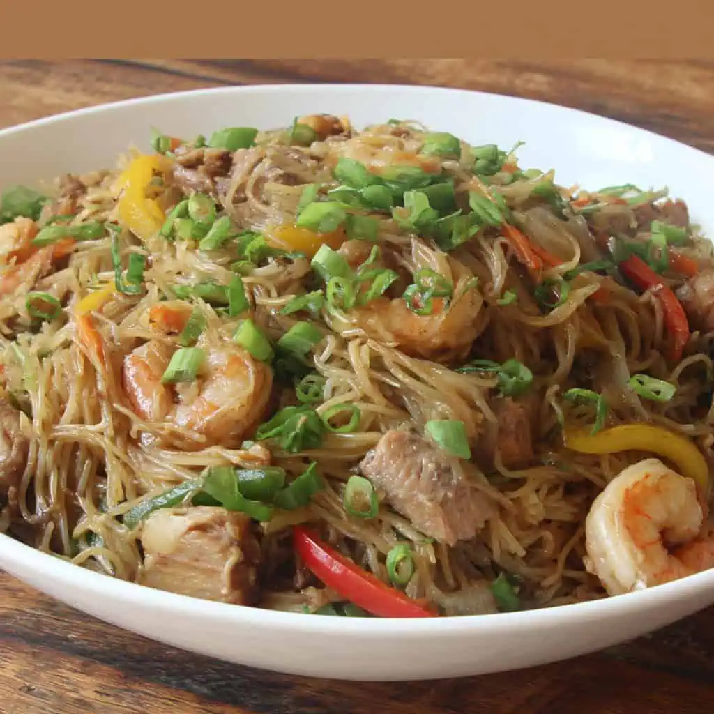 Pancit Bam-i