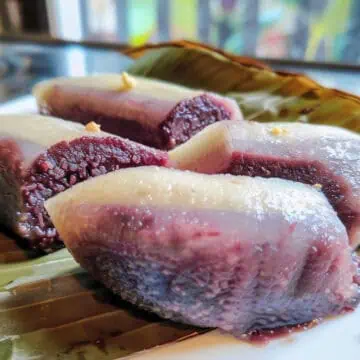 Suman Moron (Filipino Chocolate Vanilla Rice Cake)